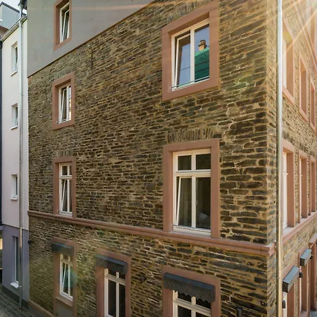 Goldene Traube - By Neugart מלון 3*