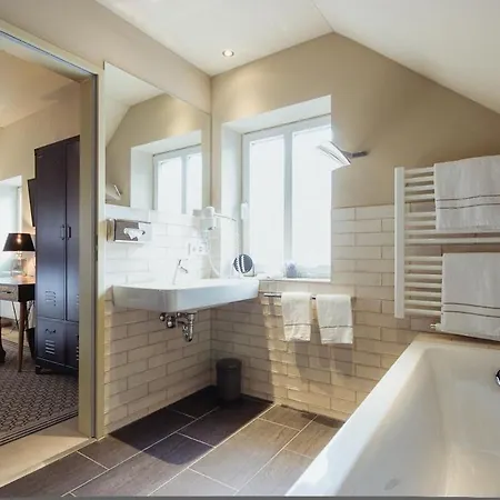 酒店 Goldene Traube - By Neugart