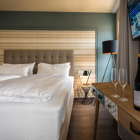 Goldene Traube - By Neugart Hotel 3*