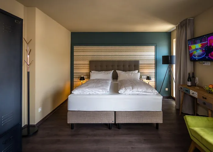 Goldene Traube - By Neugart 3*