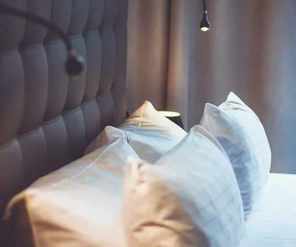 Goldene Traube - By Neugart 3*